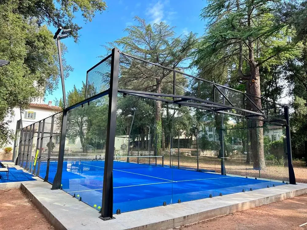 Padel Corporation panoramic court installed outdoors